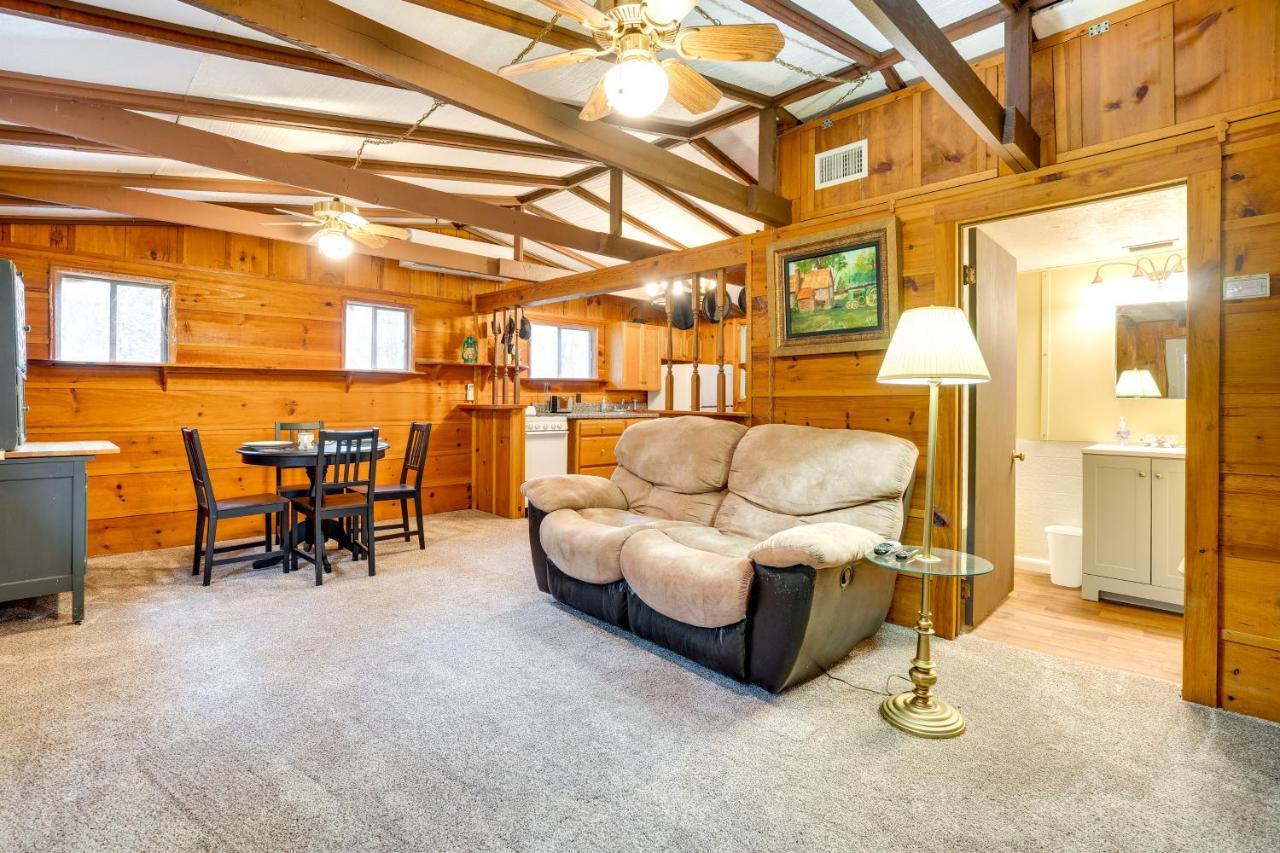 Peaceful Warne Cabin Fenced Yard And Screened Porch Brasstown Exterior foto