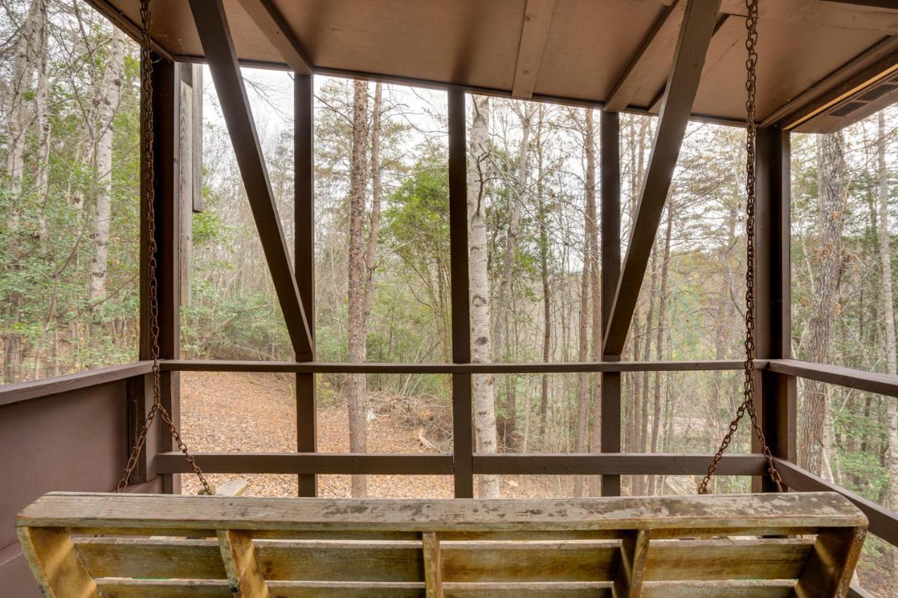 Peaceful Warne Cabin Fenced Yard And Screened Porch Brasstown Exterior foto